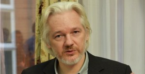 Assange cumple tres años de encierro en la embajada de Ecuador en Londres