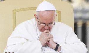 El Vaticano pide respeto para los homosexuales pero les impide adoptar