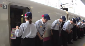 La “milagrosa” limpieza del tren bala japonés se hace viral en internet (Video)