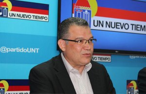 Enrique Márquez: “Con la Tarjeta Única será una medición directa contra la macolla del gobierno”