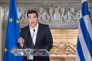 Tsipras aseguró que inmigración es tema crítico para toda Europa, no solo Grecia