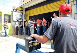 Más de tres mil bolívares pagan por un cupo de batería