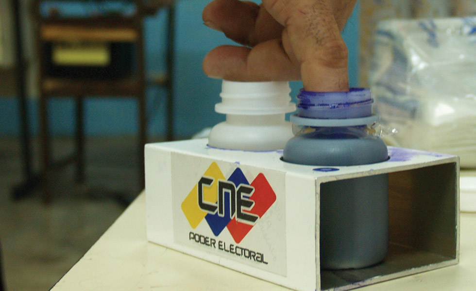 CEP Ucab rechaza negativa del CNE a invitar misiones de observación electoral