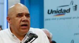 Chúo Torrealba denuncia sustracción de equipos de ANTV