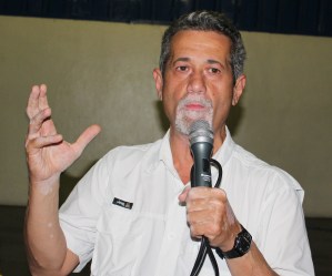 Américo De Grazia publica lista de presuntos asesinados en Tumeremo: ¿A quién protege Rangel Gómez?