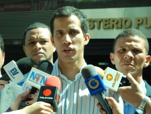 Guaidó a Ortega Díaz: Siguen utilizando los Poderes Públicos como brazo ejecutor del Psuv