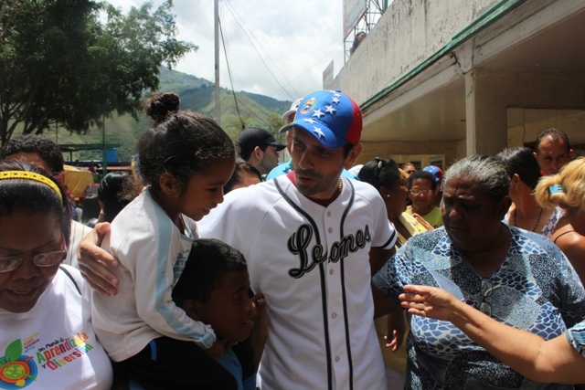 Capriles: Nuestros libertadores jamás hubieran querido que el país estuviera en esta crisis