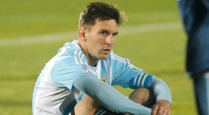 Cansado de las críticas, Messi se plantea alejarse de la selección argentina