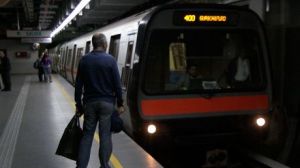 Reportan atraco masivo entre las estaciones Caño Amarillo y Agua Salud del Metro de Caracas