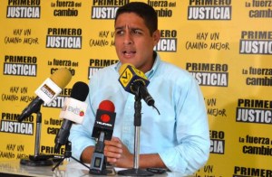 Olivares: Exigimos al CNE que termine de clarificar la normativa electoral
