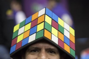FOTOS: Los genios del cubo de Rubik se midieron en el Campeonato Mundial