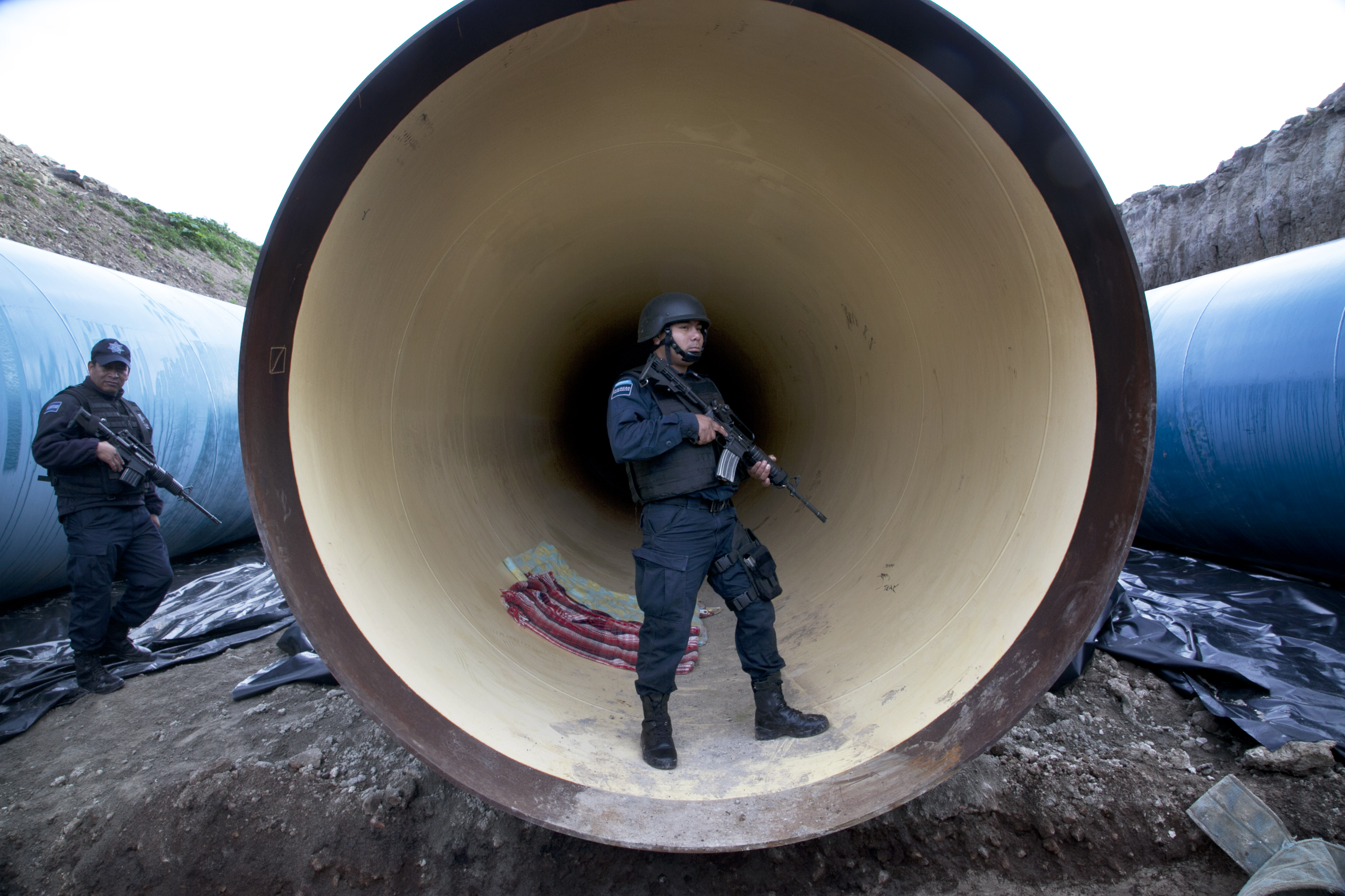 ¡IMPRESIONANTE!… revelan construcción de tunel para El Chapo y posterior captura (VIDEO)