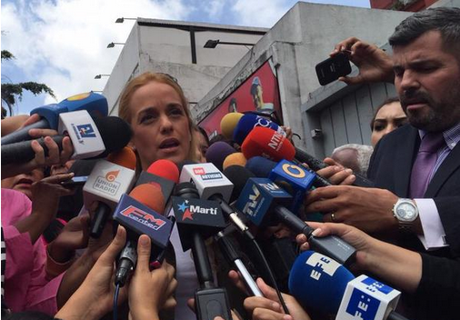 Lilian Tintori denuncia que robaron documentos y expedientes de Leopoldo López