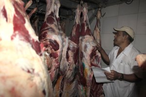 Derogan privatización de matadero en Ciudad Bolívar