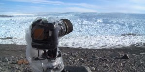 Una cámara instalada en glaciar de Groenlandia captó algo realmente aterrador (Video)