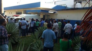 Seguidores de Elisa Guerrero se encuentran en el hospital de Tinaquillo (Fotos)