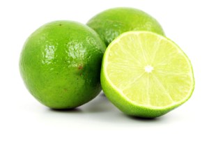 Descubre los seis beneficios del limón