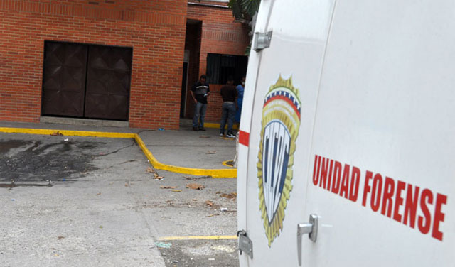 Delincuente fue abatido tras asaltar a mujer en banco de Zulia