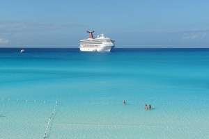 Bahamas baila al son del turismo y los servicios financieros