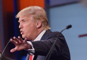 Retórica antiinmigrante de Trump infecta a los otros candidatos