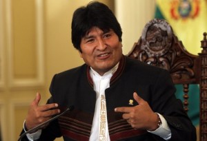 Morales afirma que buscará a Bachelet para dialogar sobre mar