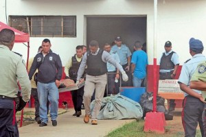 Dos reos muertos dejó reyerta en penal de Cabimas