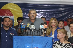 Elías Matta: Arias Cárdenas admite que ellos destruyeron el Bolívar