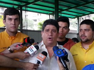 Correa: Llegó el momento que Cojedes y Venezuela le den una nueva mayoría a la AN