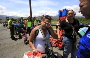 Unidad de Riesgo y familiares de deportados entrarán a Venezuela para recuperar enseres