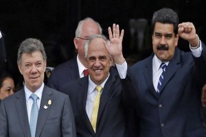 Partido oficialista pide retiro de Colombia de Unasur por declaraciones de Samper