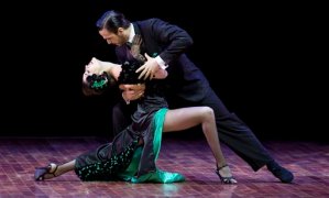 Pareja argentina gana el mundial de Tango