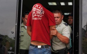 Detienen a hombre por violar a sus hijas en Maracaibo