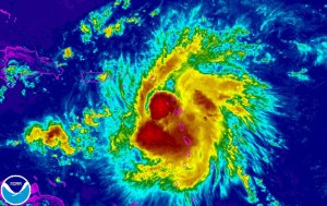 Alerta roja en República Dominicana ante la llegada de Erika