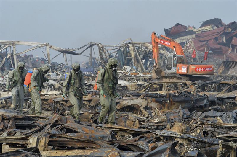 Casi 200 sancionados por divulgar rumores sobre la bolsa o explosión en Tianjin