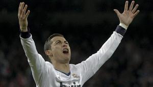 Cristiano iguala a Raúl como máximo goleador de la historia del Real Madrid