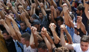 Miles de personas protestaron en Hungría contra políticas de inmigración