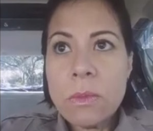 Este vídeo de mujer policía de EEUU sobre peligros de su oficio se vuelve viral