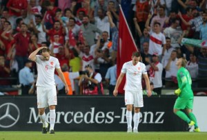 Humillada en Turquía: Holanda se aleja de la Eurocopa-2016