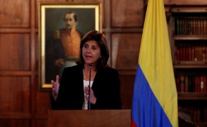Canciller colombiana inicia gira internacional para mostrar drama de deportados por gobierno bolivariano