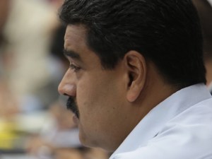 Maduro ordena que Venezuela reciba a 20.000 refugiados sirios