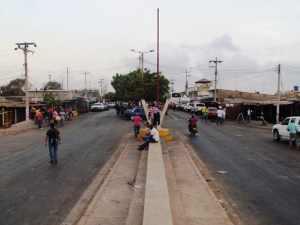 Cierre de frontera en Paraguachón comienza a afectar el comercio en La Guajira (Video)