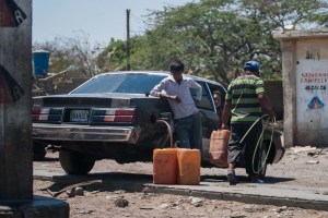 Un muerto en protesta por falta de gasolina en La Guajira colombiana
