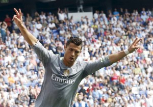 Ronaldo, máximo goleador del Madrid tras anotar 5 goles al Espanyol