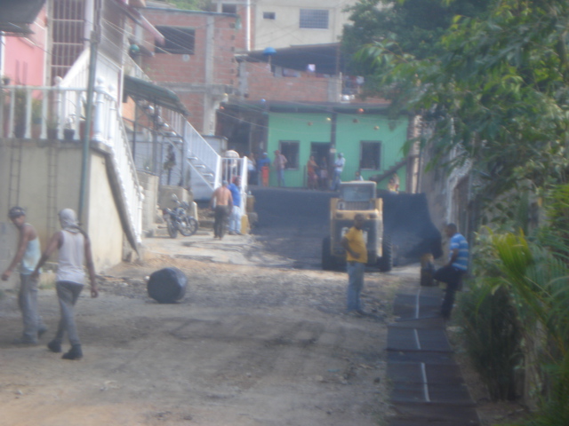 Más de dos mil familias en Guarenas son beneficiadas con plan “Mi Comunidad Progresa” del gobierno de Miranda