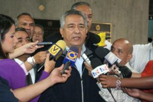 Solicitan a la institucionalidad democrática colombiana ejecutar tratado de cooperación judicial penal Colombia-Vzla.
