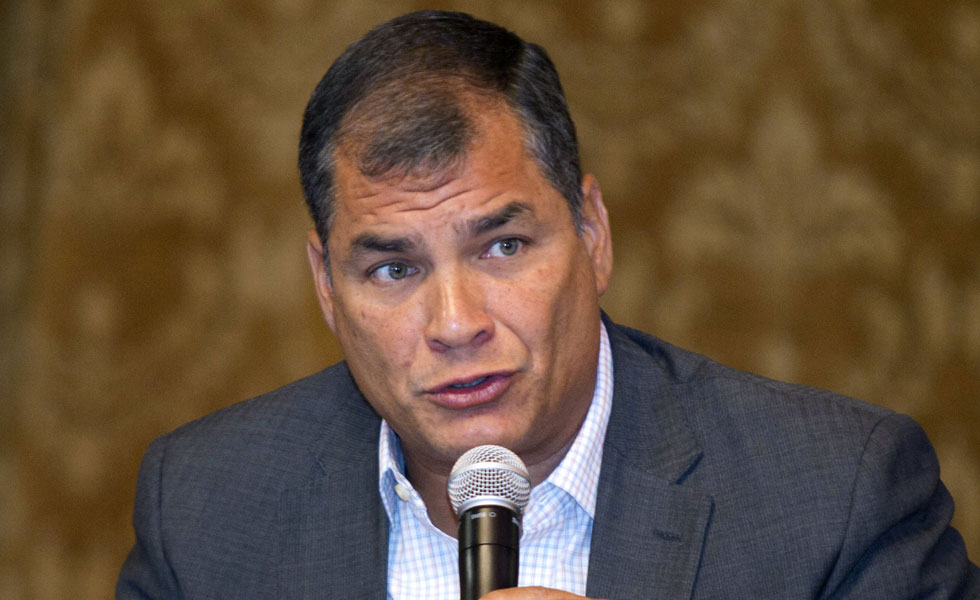 Correa considera “muy preocupante” posición de Macri sobre Venezuela