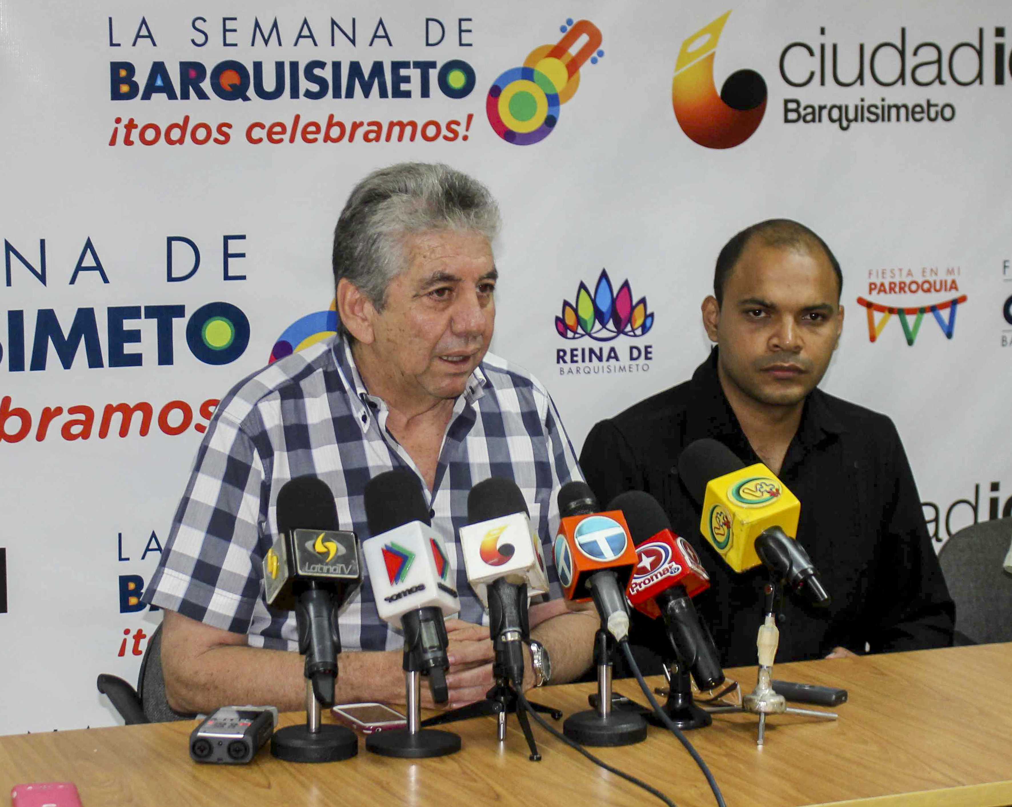 Alcalde Ramos acusa persecución política en suspensión del director de PoliIribarren