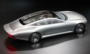 El Mercedes-Benz IAA: Un “transformer” de aerodinámica inteligente (FOTOS + VIDEO)