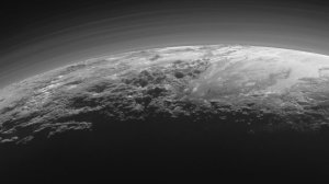 Nueva imagen de Plutón muestra niebla de hielo y nitrógeno