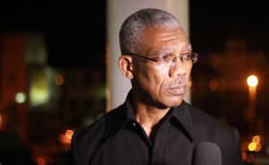 Guyana recurrirá a la Corte Internacional de Justicia para resolver disputa por Esequibo